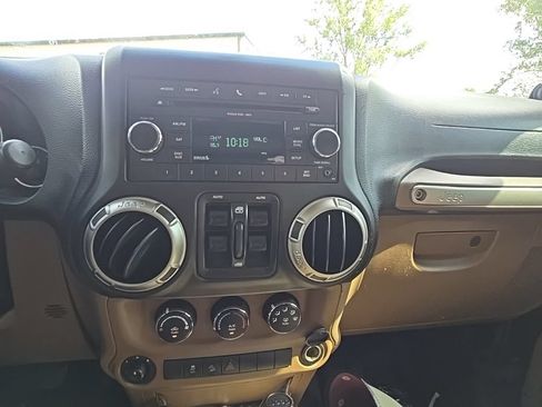 Used 2011 Jeep Wrangler Unlimited Sport AWD/4WD image 22