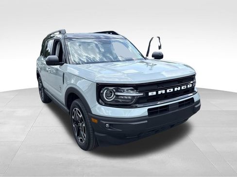 Used 2023 Ford Bronco Sport Outer Banks w/ Tech Package AWD/4WD image 68
