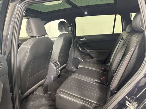 Certified 2023 Volkswagen Tiguan SE R-Line image 12