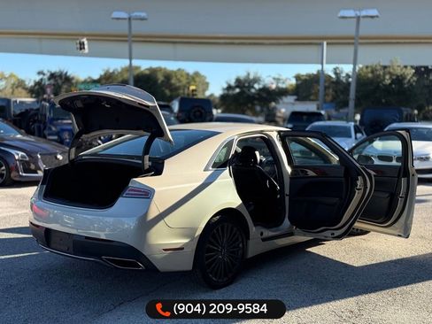 Used 2018 Lincoln MKZ Reserve image 30