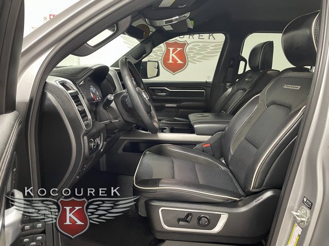 Used 2025 RAM 1500 Laramie w/ Sport Appearance Package AWD/4WD image 11