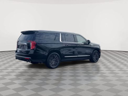 Used 2021 GMC Yukon XL Denali w/ Denali Ultimate Package image 8