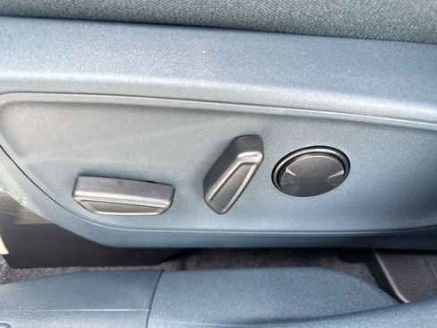 New 2025 Ford Maverick XLT w/ XLT Luxury Package image 12