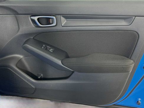 Used 2023 Honda Civic Sport image 29