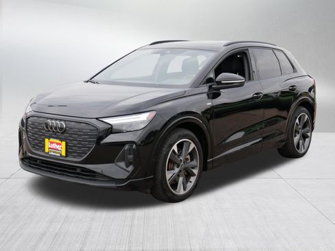 Used 2024 Audi Q4 e-tron Premium Plus w/ Premium Plus AWD/4WD image 3