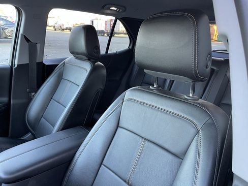 Used 2024 Chevrolet Equinox Premier image 24