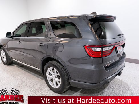 Used 2023 Dodge Durango AWD image 3