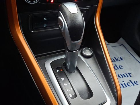 Certified 2022 Ford EcoSport SE w/ SE Appearance Package image 15