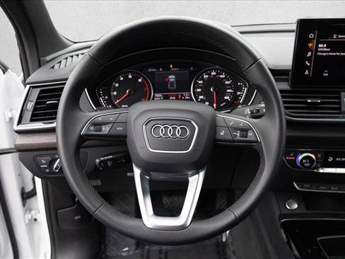 Certified 2025 Audi Q5 2.0T Premium image 13