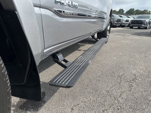 Used 2019 RAM 1500 Limited image 20