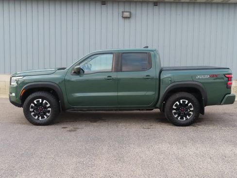Used 2022 Nissan Frontier PRO-4X AWD/4WD image 9