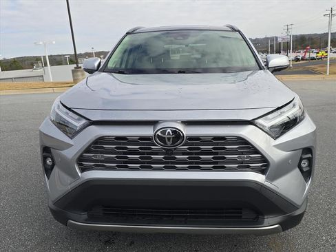 Used 2025 Toyota RAV4 Limited image 8