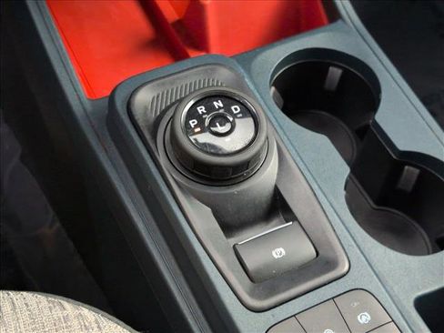 Used 2023 Ford Maverick XLT image 12