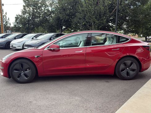 Used 2018 Tesla Model 3 Long Range AWD/4WD image 5