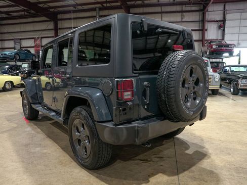 Used 2017 Jeep Wrangler Unlimited Sport AWD/4WD image 24