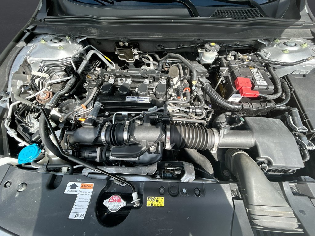 Used 2018 Honda Accord LX image 29