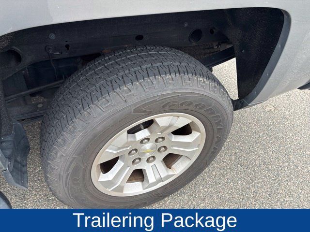 Used 2017 Chevrolet Silverado 1500 LT w/ All Star Edition AWD/4WD image 9