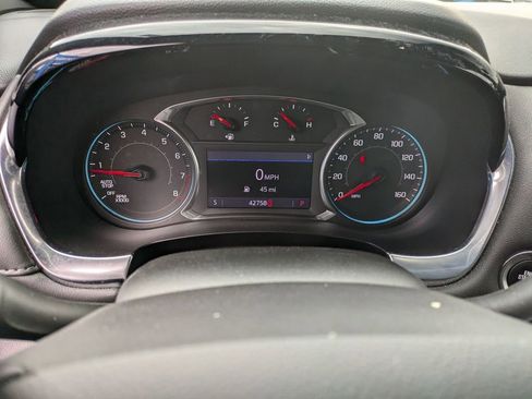 Used 2022 Chevrolet Traverse LT image 15