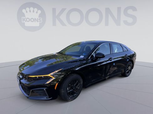 New 2026 Kia K5 LXS FWD image 5
