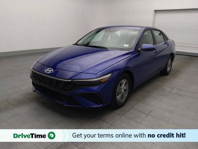 Used 2025 Hyundai Elantra SE