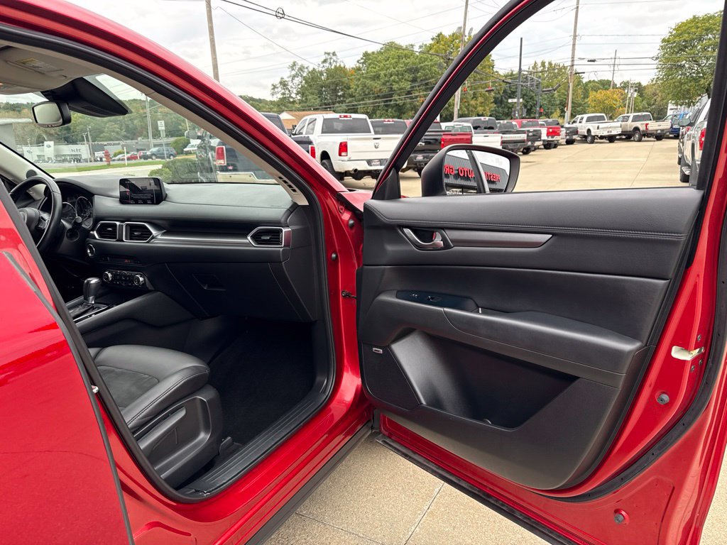 Used 2017 MAZDA CX-5 Touring w/ Preferred Equipment Package AWD/4WD image 41