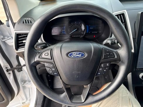 Used 2022 Ford Edge SE w/ Black Appearance Package AWD/4WD image 21