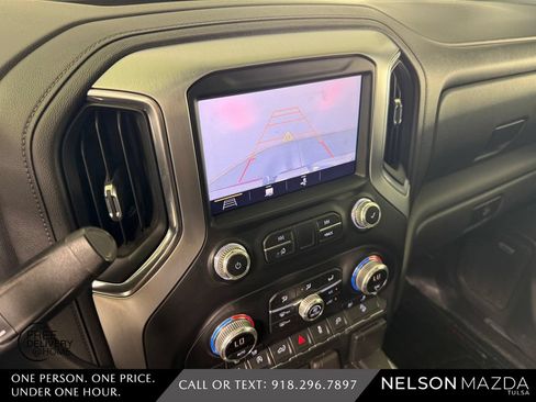 Used 2019 GMC Sierra 1500 SLT w/ SLT Premium Plus Package AWD/4WD image 30