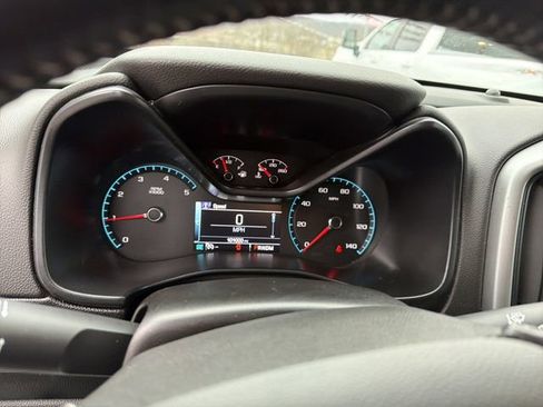 Used 2016 Chevrolet Colorado LT w/ LT Convenience Package image 18