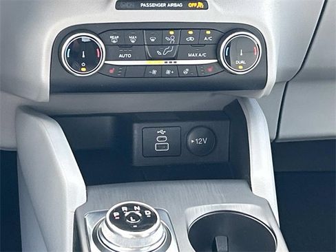 Used 2024 Ford Escape Active image 27