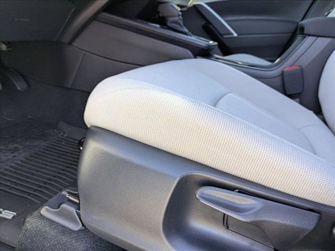 New 2026 Toyota Corolla Cross L image 4