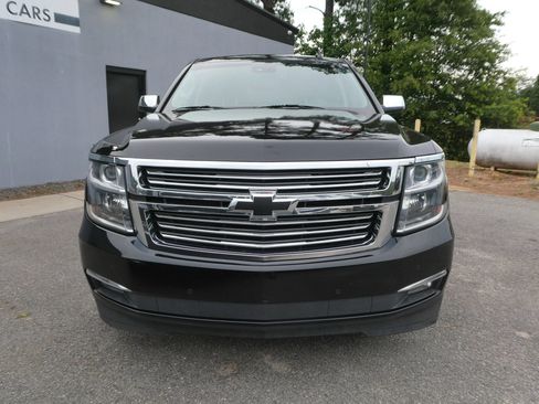 Used 2017 Chevrolet Tahoe Premier AWD/4WD image 2