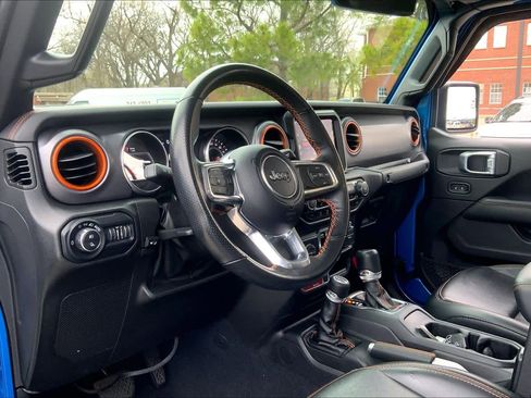 Used 2022 Jeep Gladiator Mojave image 17
