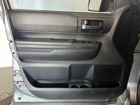 Used 2014 Toyota Tundra SR RWD image 25