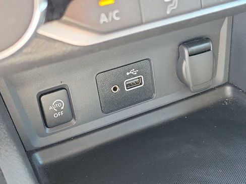 Certified 2025 Nissan Sentra S FWD image 27