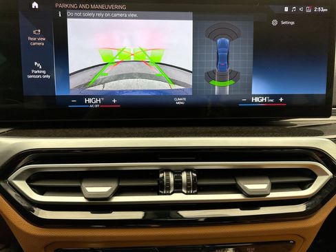 Used 2023 BMW 330i xDrive Sedan w/ Driving Assistance Package image 16