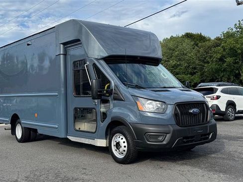 Used 2021 Ford Transit 350 DRW RWD image 6