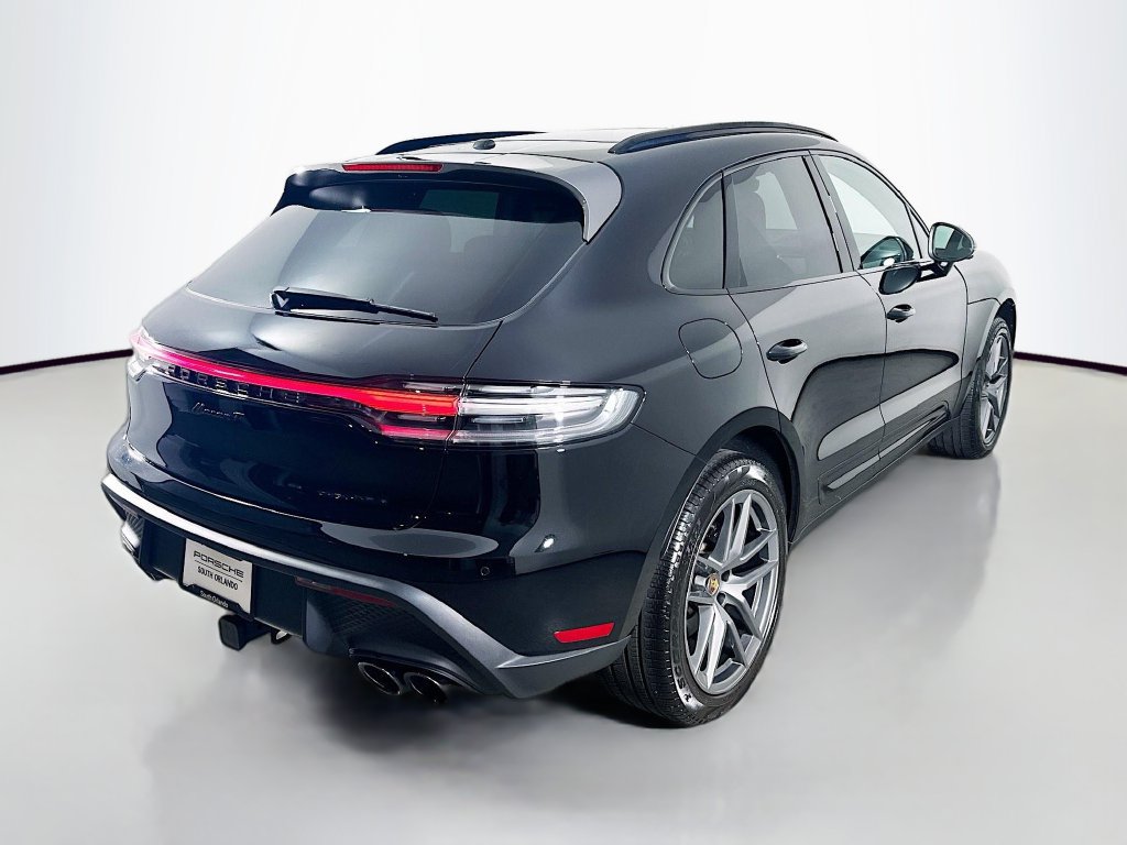 Certified 2026 Porsche Macan Turbo AWD/4WD image 9
