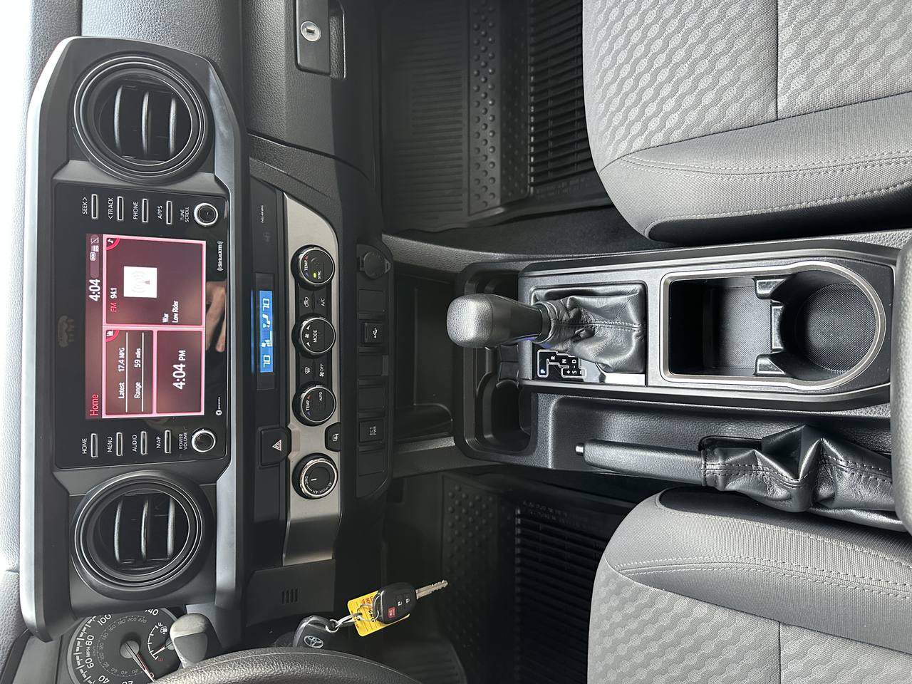 Used 2023 Toyota Tacoma SR AWD/4WD image 31
