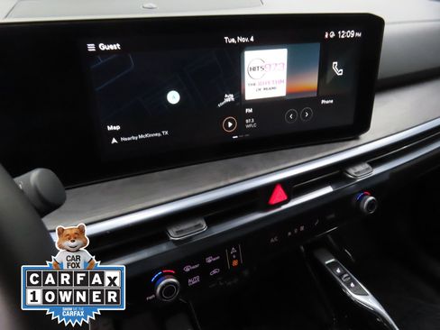 Used 2024 Kia Sorento SX image 16