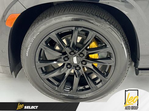 Used 2023 Cadillac Escalade Sport w/ LPO, ONYX Package AWD/4WD image 37