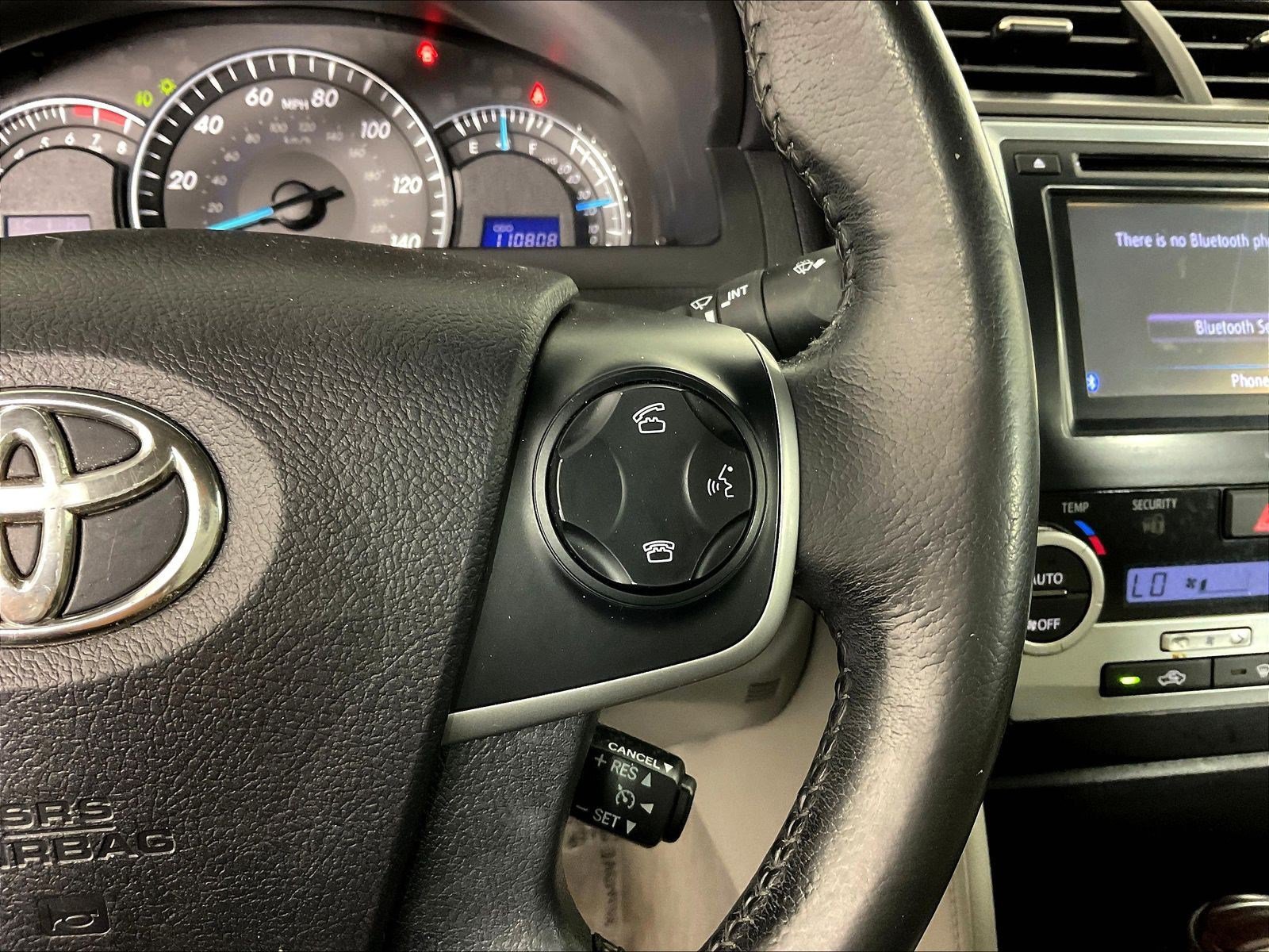Used 2014 Toyota Camry XLE FWD image 12
