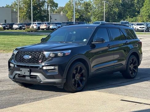Used 2022 Ford Explorer ST w/ ST Street Pack AWD/4WD image 9