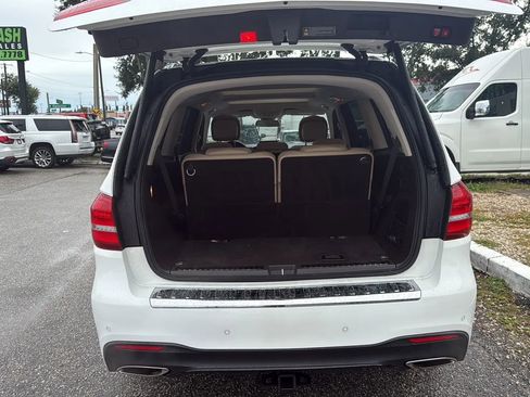 Used 2018 Mercedes-Benz GLS 550 4MATIC image 10