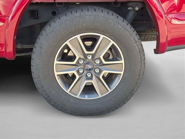 Used 2017 Ford F150 XLT w/ Equipment Group 302A Luxury AWD/4WD image 17