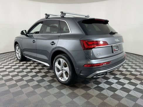Certified 2025 Audi Q5 2.0T Premium Plus w/ Premium Plus Package image 2