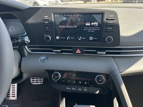 New 2026 Hyundai Elantra Sport FWD image 19