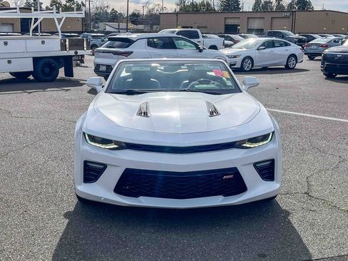 Used 2018 Chevrolet Camaro SS w/ LPO, Ground Effects Package image 15