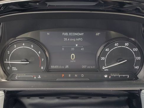 Used 2022 Lincoln Corsair AWD w/ Premium Package image 13