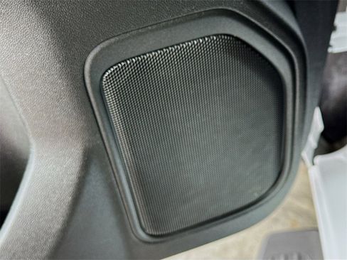 Used 2021 Chevrolet Silverado 2500 W/T image 19