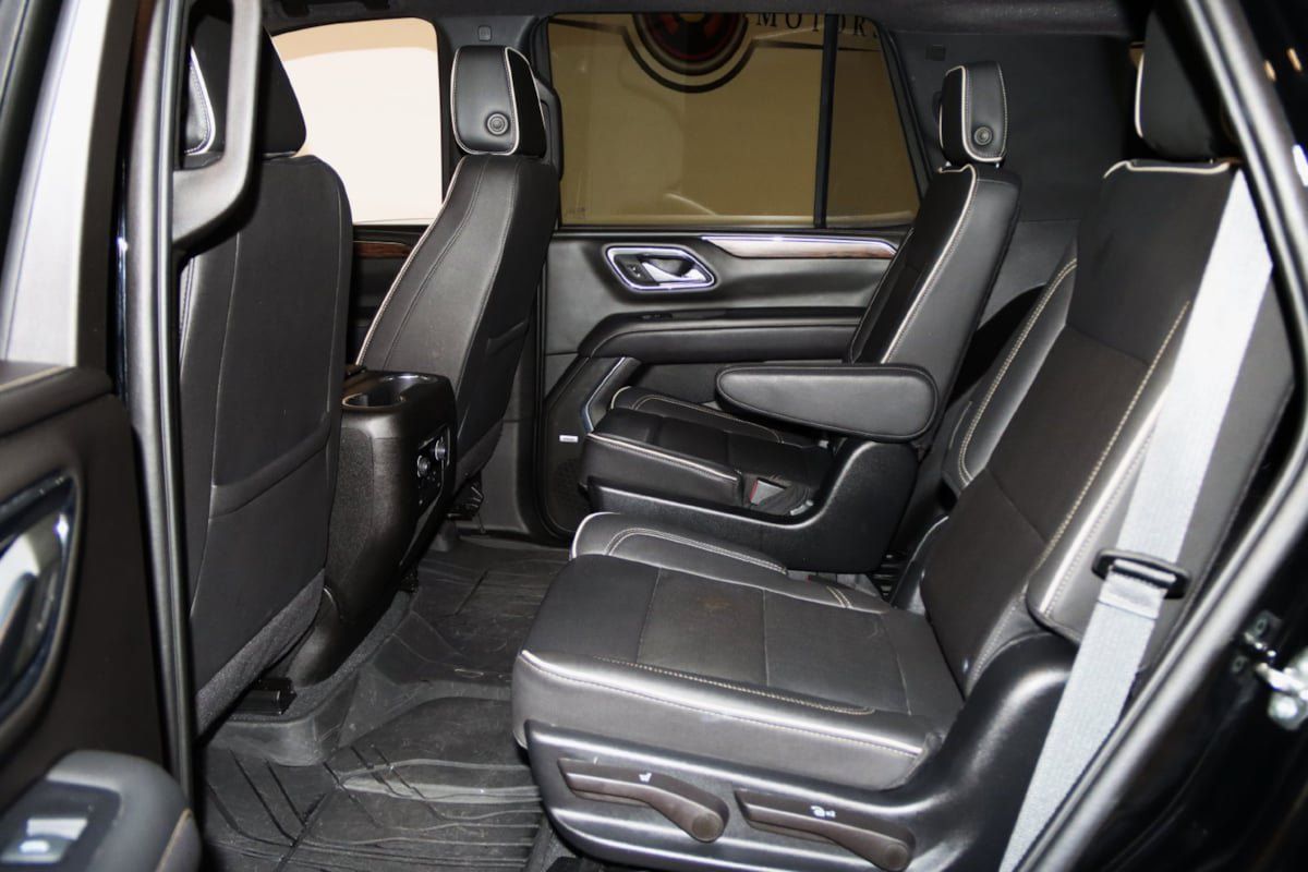 Used 2023 Chevrolet Tahoe Premier AWD/4WD image 64